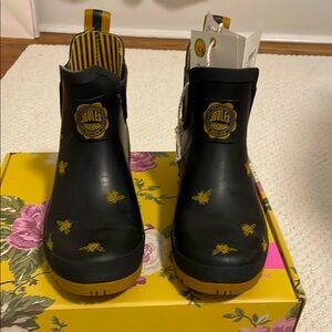 Joules Black and Yellow Bee Print Boots